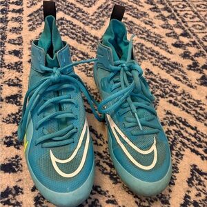 Women’s Nike Lacrosse/Soccer cleats worn once!!